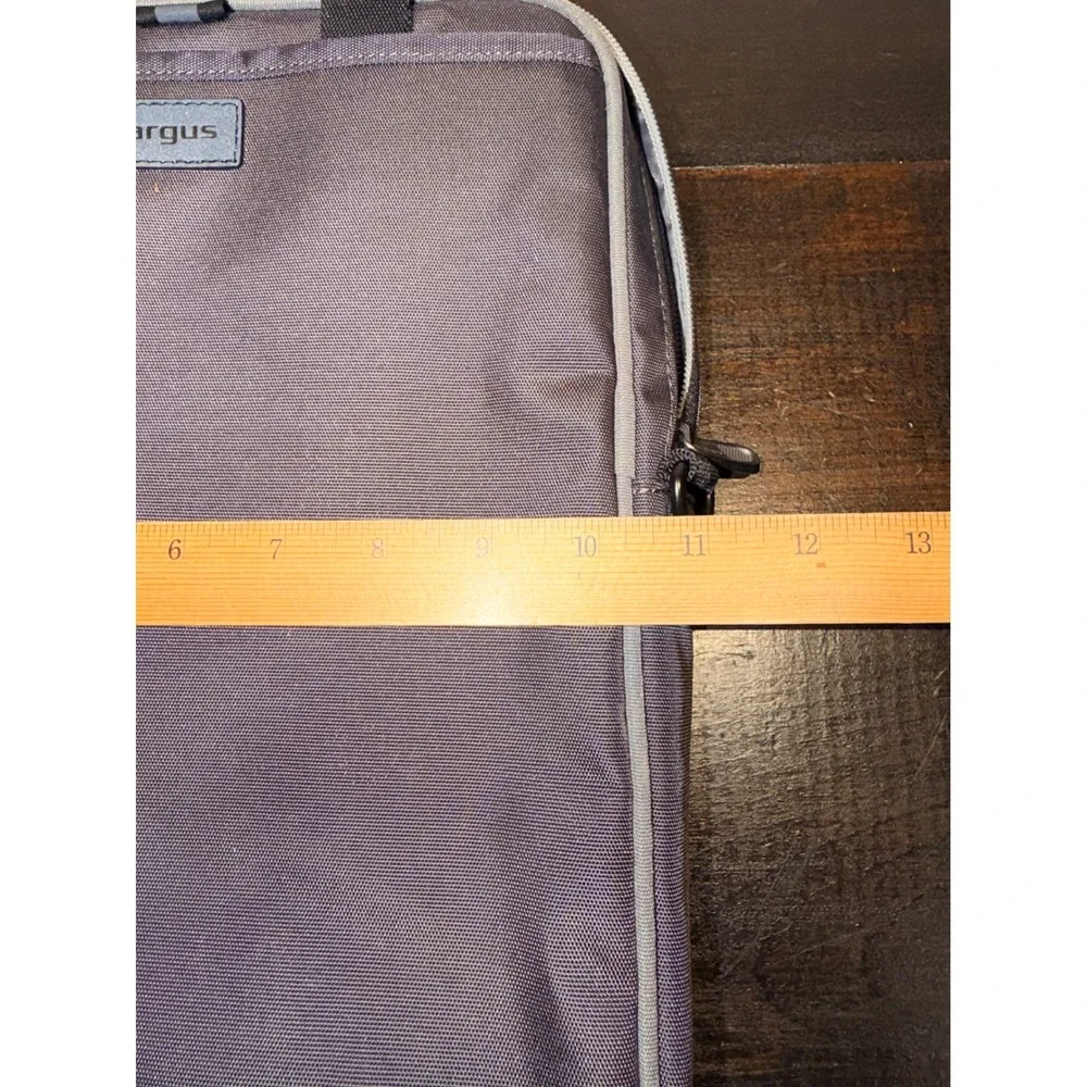 Targus Gray Convertible Slim Vertical Laptop Messenger Bag Case Dome Padded
